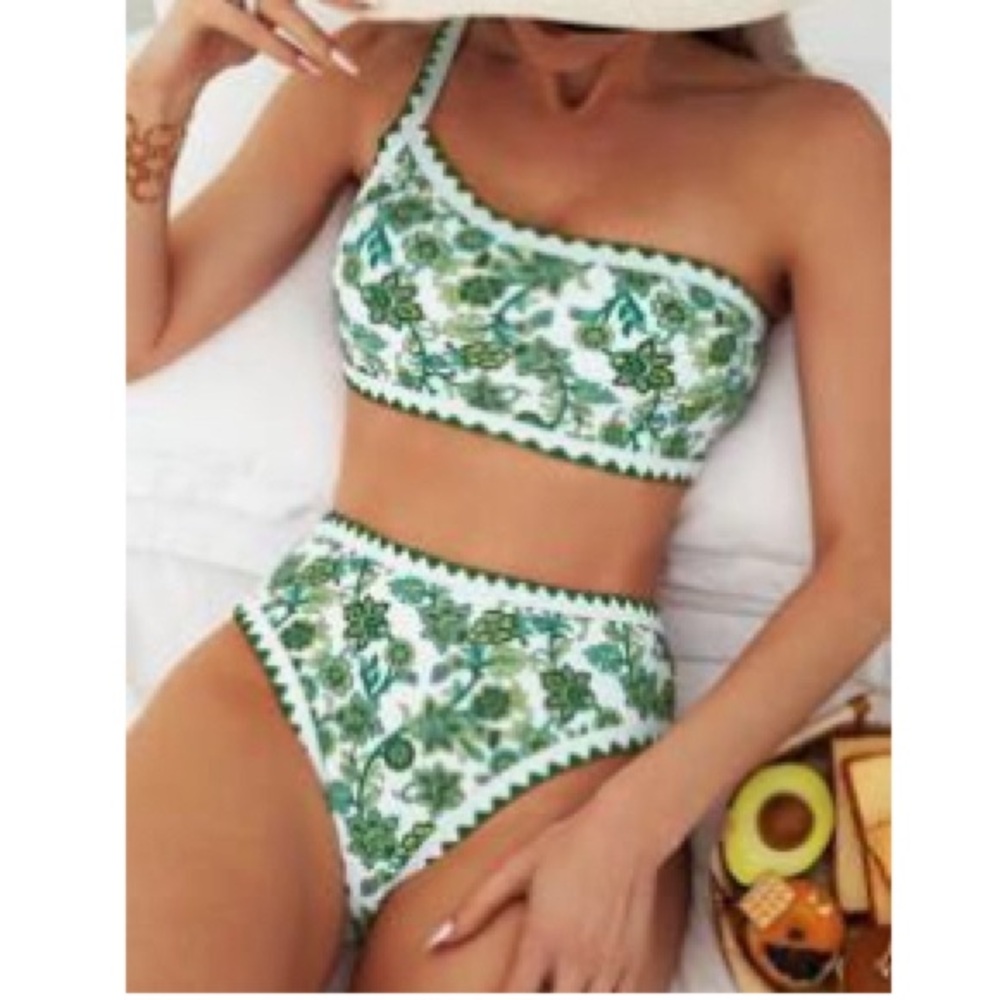 SHEIN Green Floral One-Shoulder Bikini